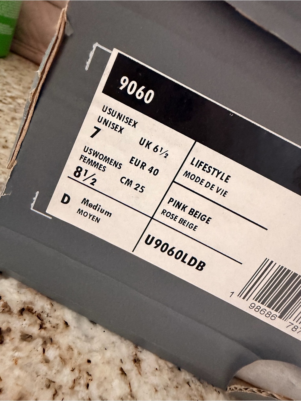 New balance women’s shoes - Picture 2 of 3
